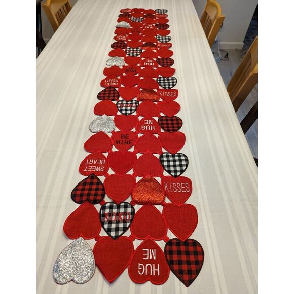 Red Hearts Valentine Table Runner Red Plaid and black and Red Heart's - Picture 11 of 11